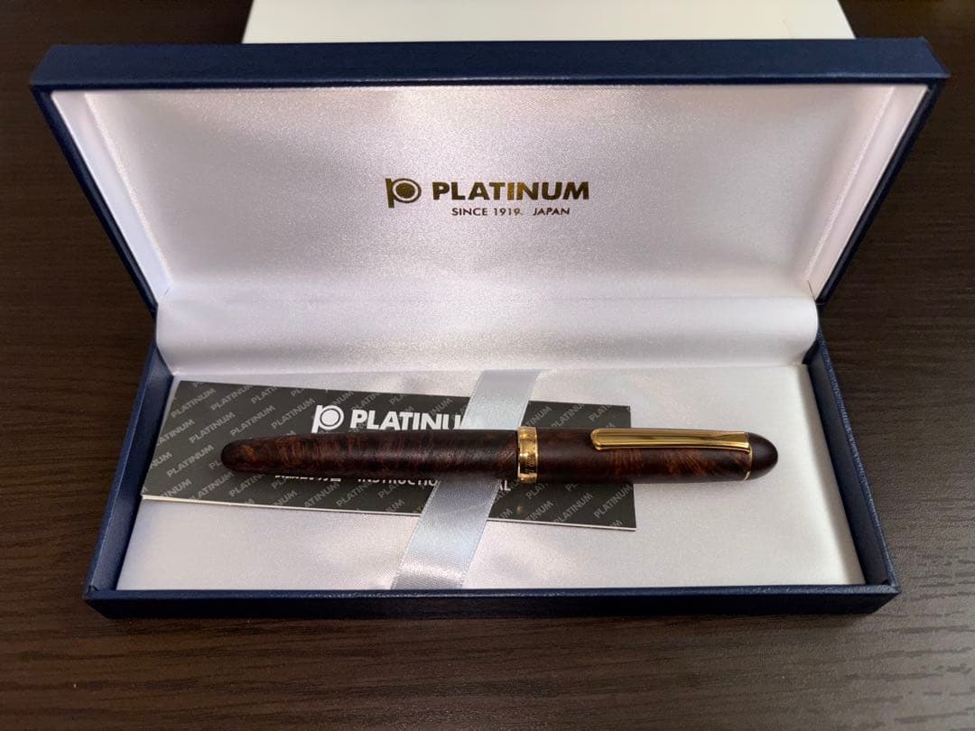 【中古希少美品】プラチナ万年筆 センチュリー アカブライヤー M