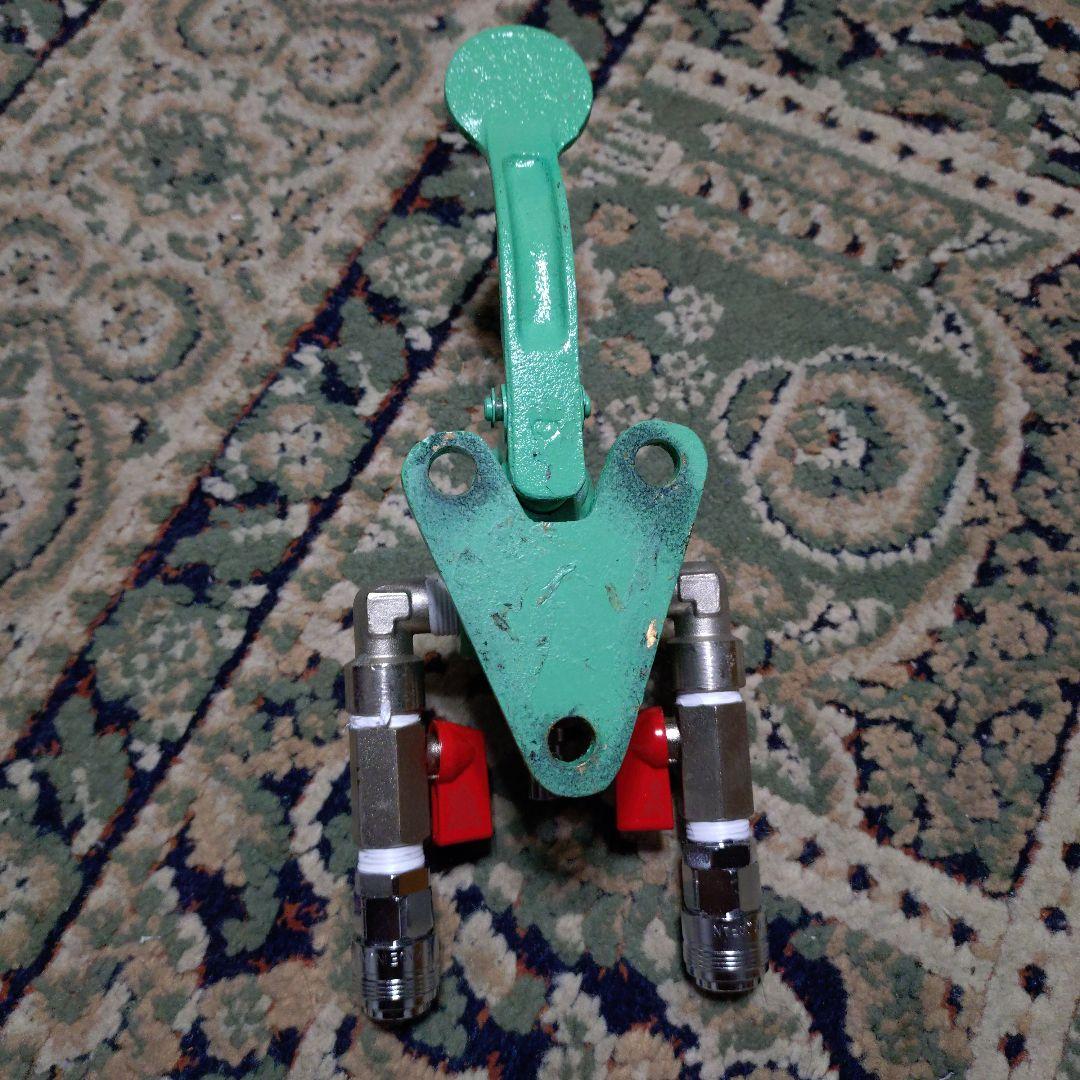 日本エアブレーキ 笛弁 ペダルスイッチ 鉄道部品 ボールバルブ・エアチャック付き