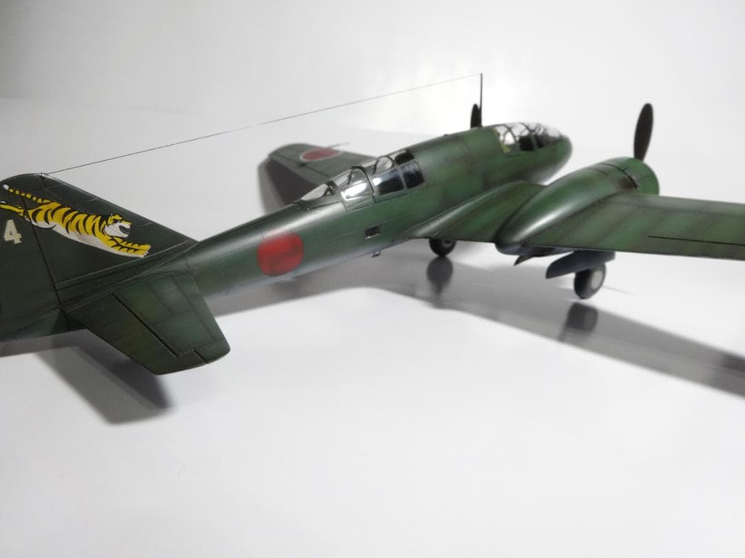 タミヤ1/48「百式司令部偵察機Ⅲ」完成品