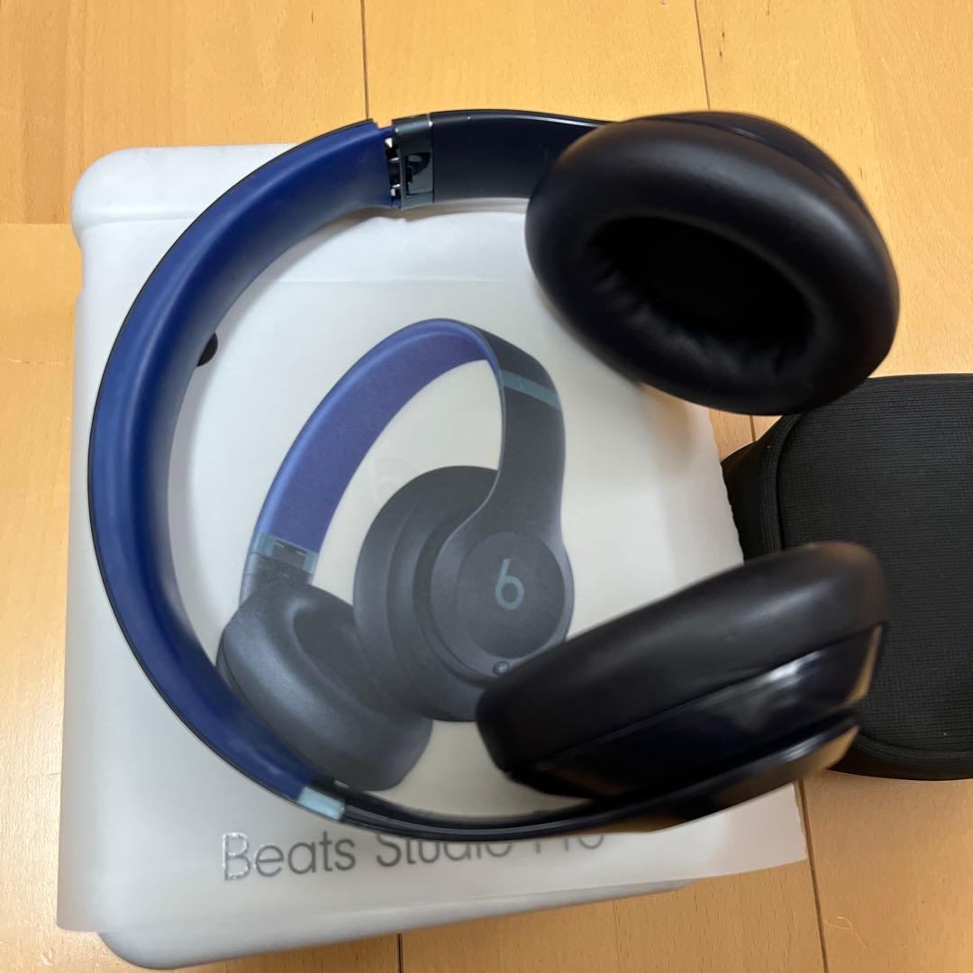 Beats Studio Pro ワイヤレスヘッドホン 破損あり