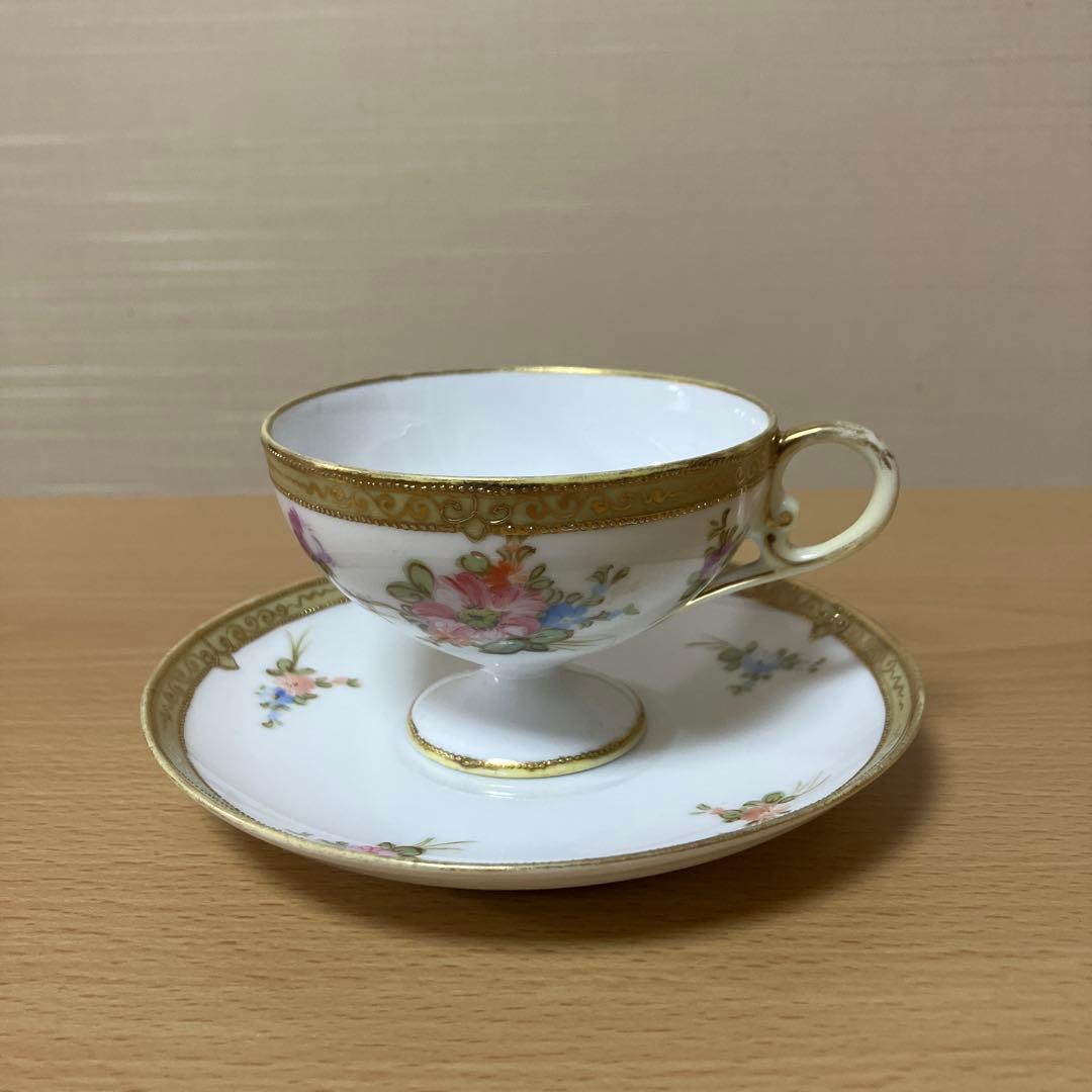 2. オールドノリタケ、マルキ印、金彩カップ＆ソーサー