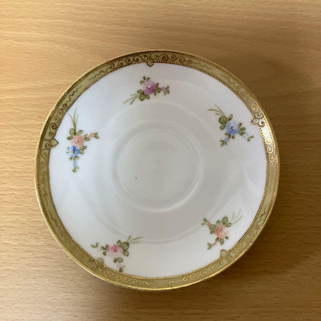 2. オールドノリタケ、マルキ印、金彩カップ＆ソーサー
