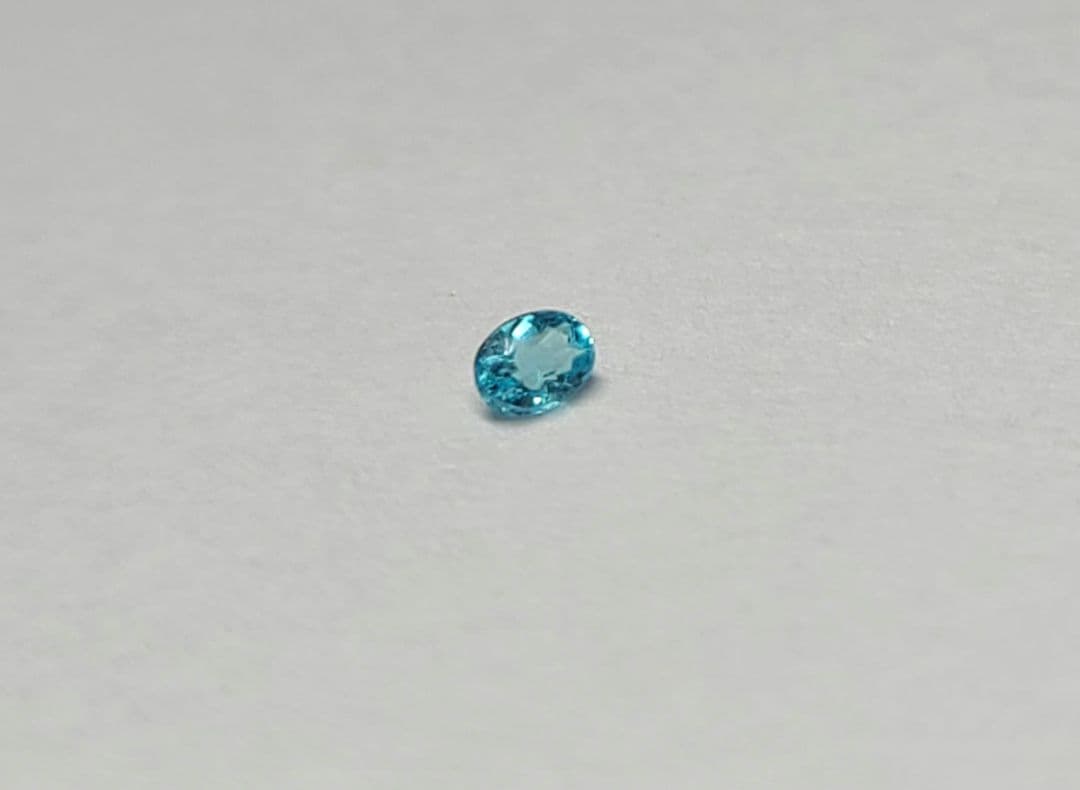 小さなエイトリータ!!★ブラジル産バターリャパライバトルマリン★オーダー受付中