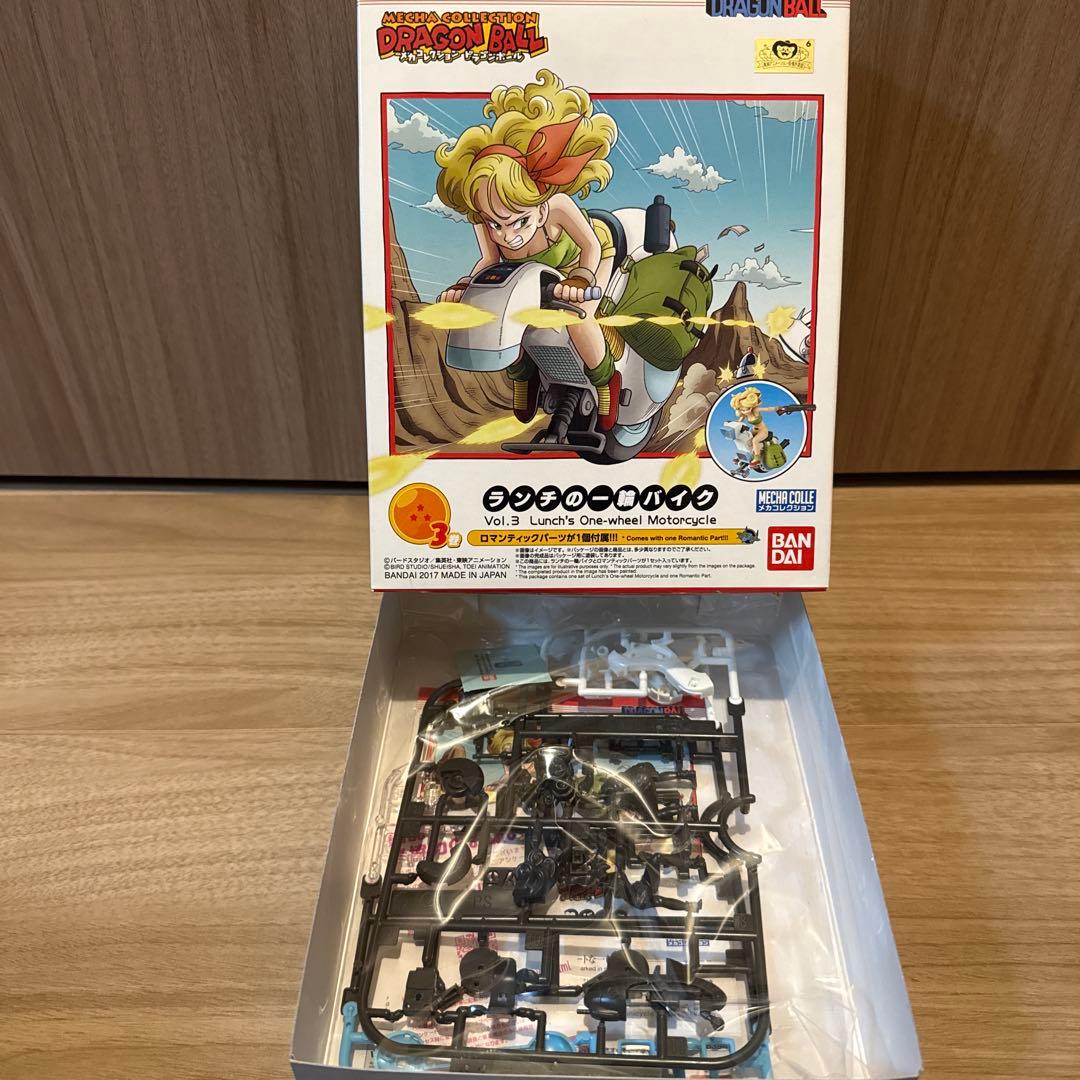 ドラゴンボール　メカコレクション　プラモデル