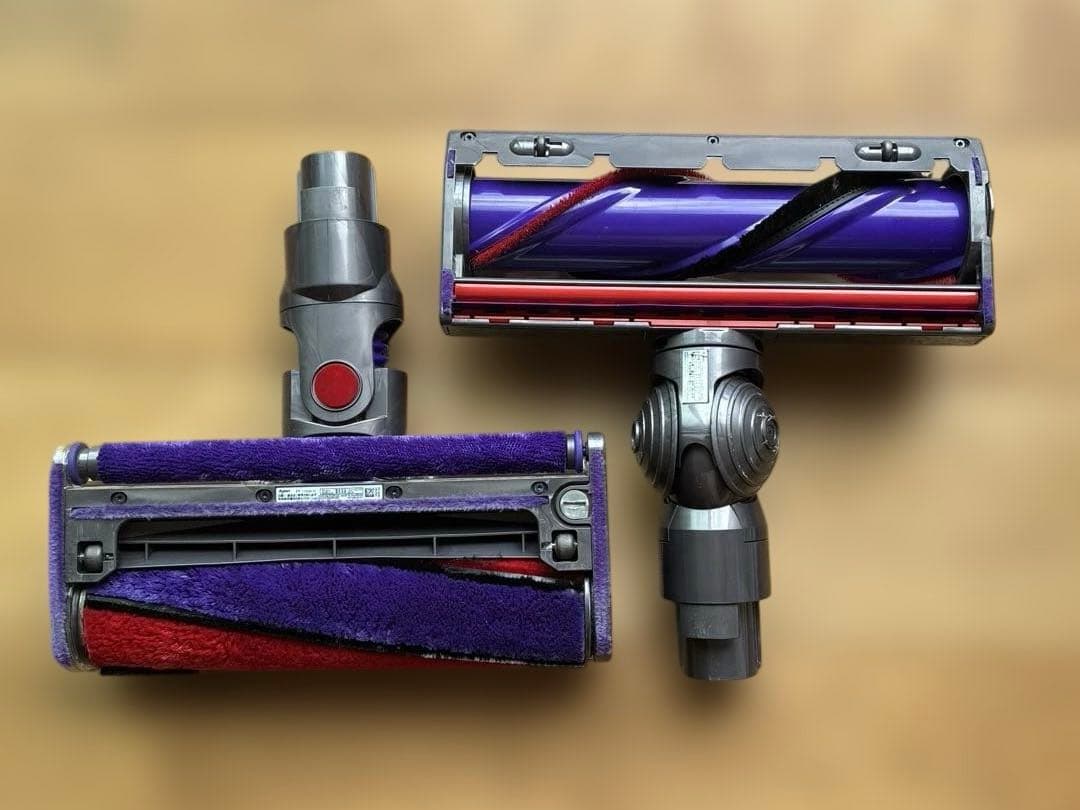 ダイソン　サイクロンV10 & Yamazaki コードレスクリーナースタンド