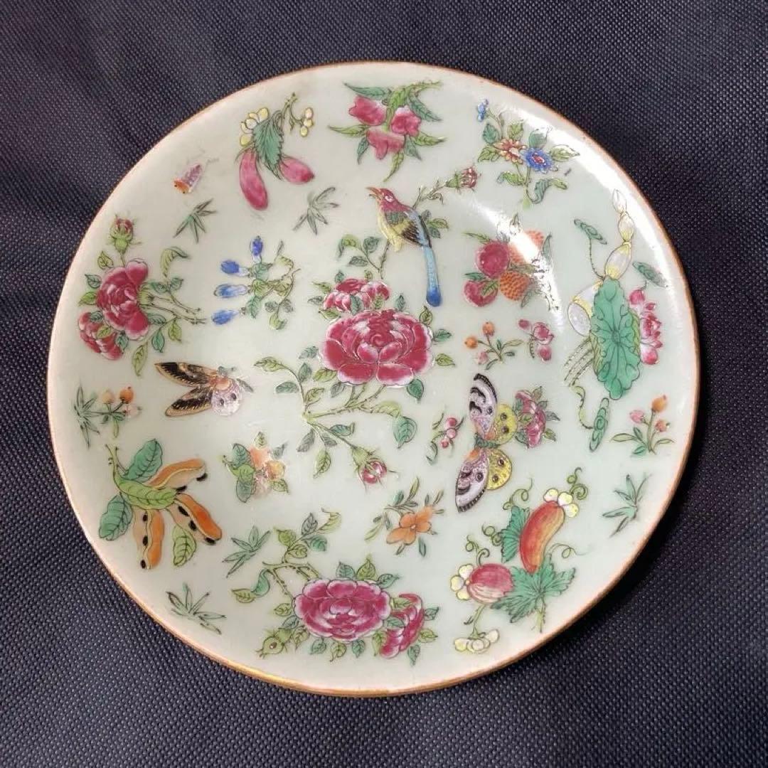 中国古美術品　大清嘉慶時代　同泰款 花卉蝶鳥中皿　本物保証　22cm
