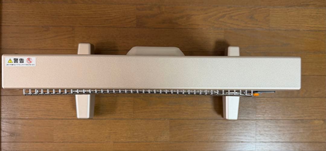 サンルミエ キュート E800LS 遠赤外線暖房器 パネル 動作良好