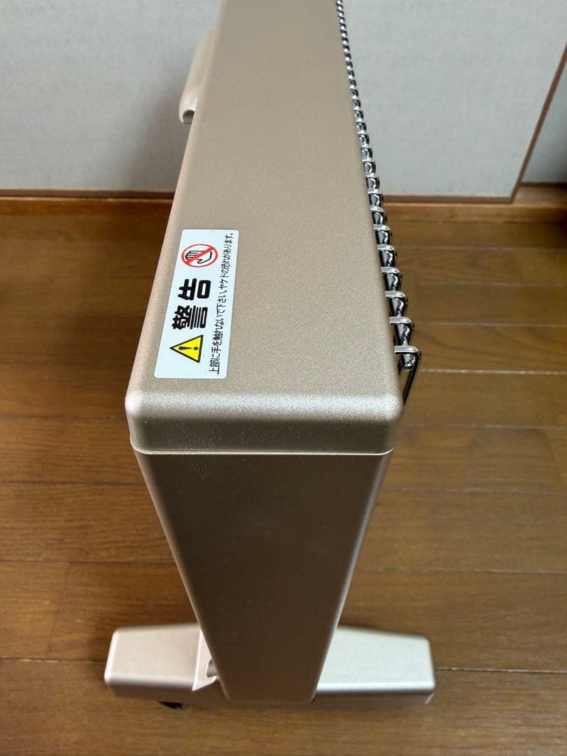 サンルミエ キュート E800LS 遠赤外線暖房器 パネル 動作良好
