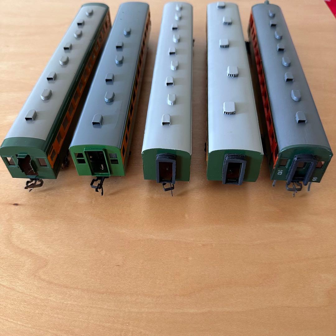 旧湘南型　80系　HOゲージ　一等車　鉄道模型　完成車　モーター付き