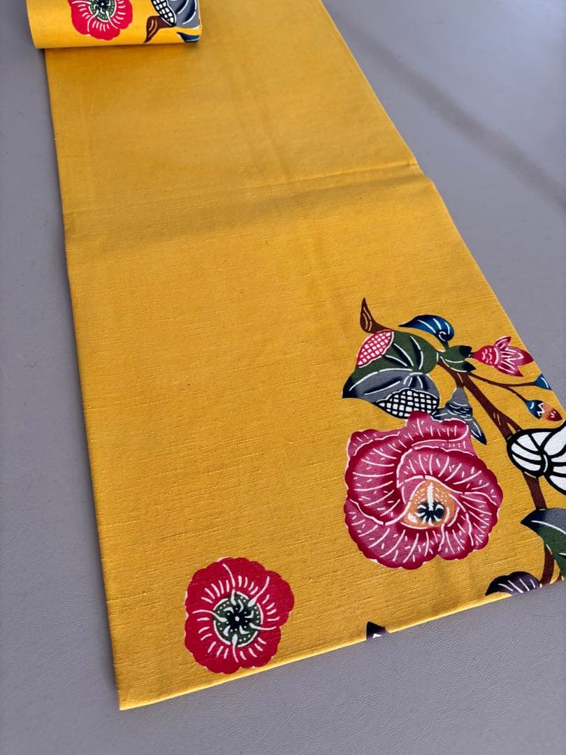 本場琉球紅型 正絹 紬地 九寸名古屋帯 ほどよく鮮やかなイエロー 美品