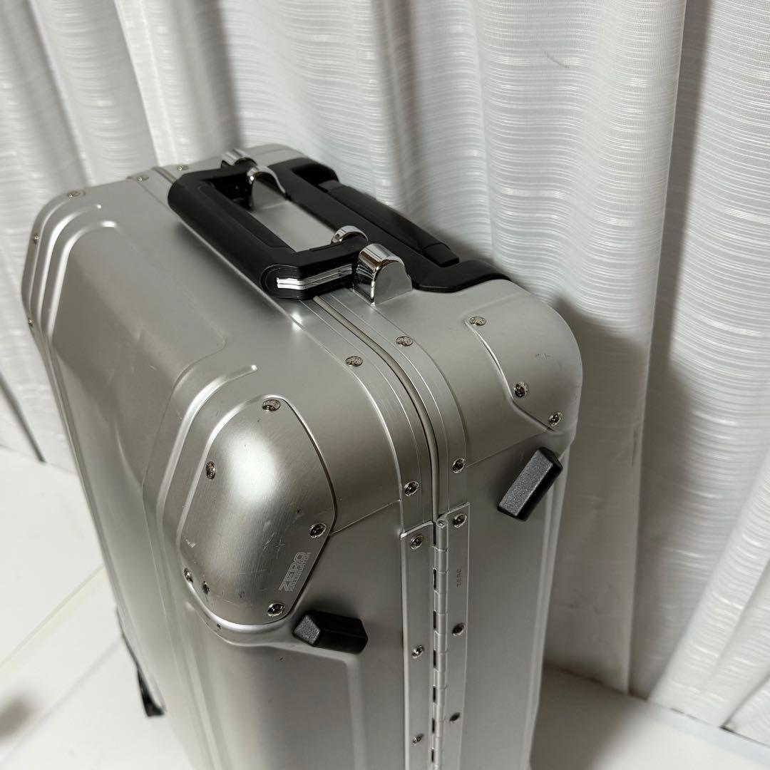 ゼロハリバートン　GEO Aluminum3.0TR　シルバー　キャリーケース