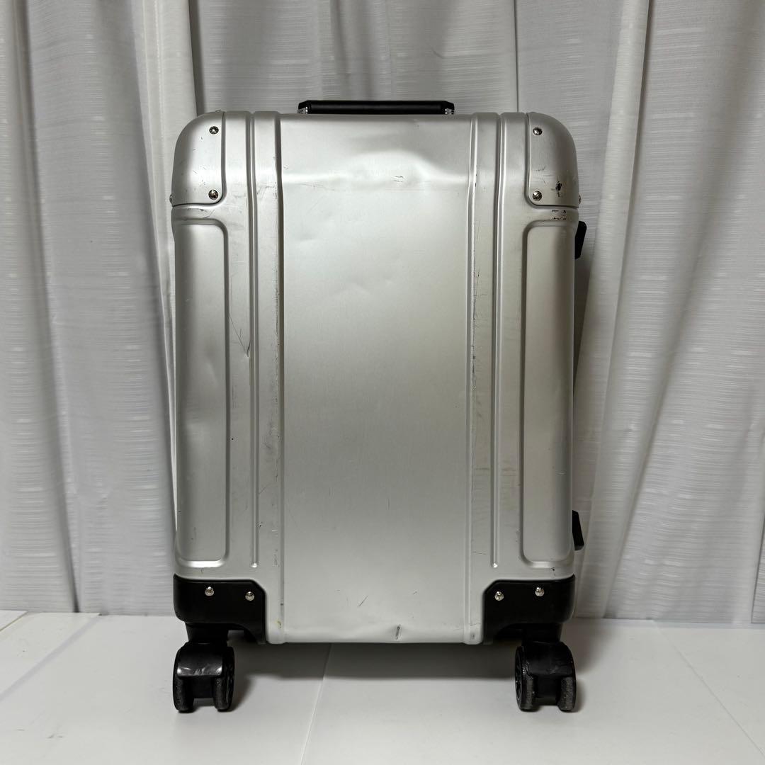 ゼロハリバートン　GEO Aluminum3.0TR　シルバー　キャリーケース