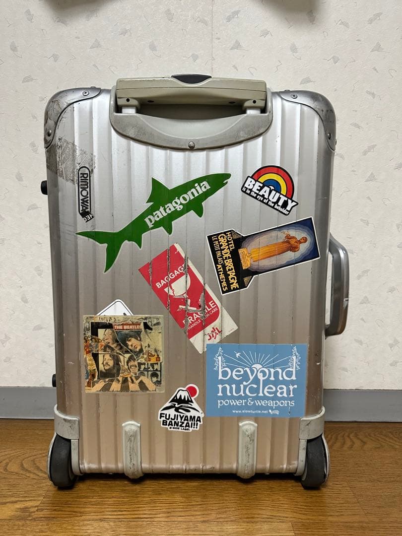 大*郎様 RIMOWA キャビン トロリー シルバー 二輪