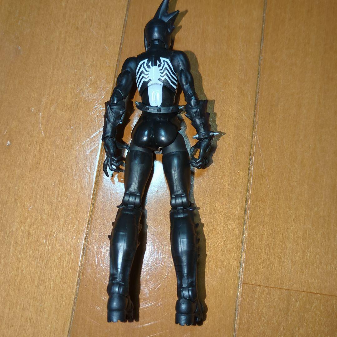 マーベルレジェンドスペースヴェノム＆マニアフィギュア