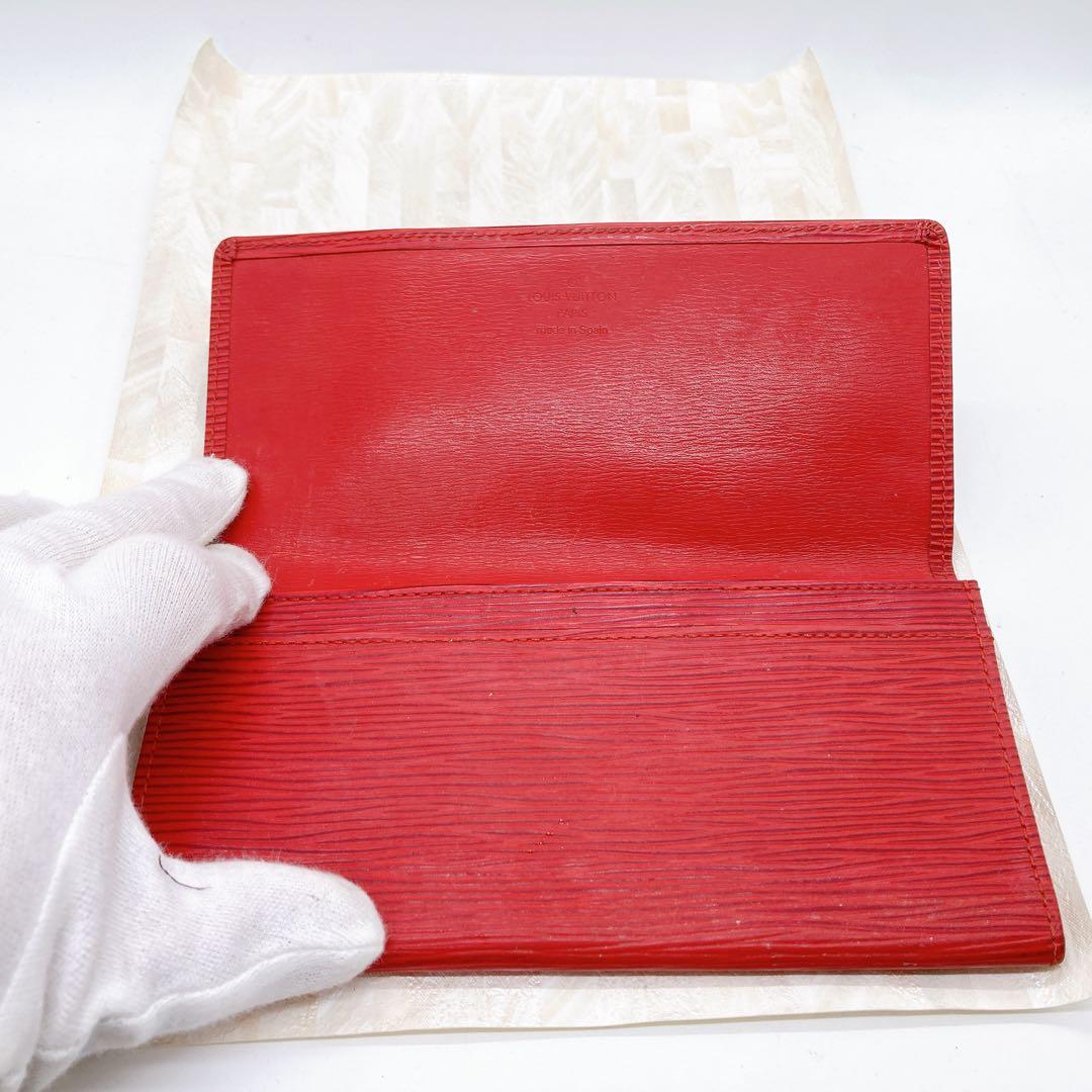 LOUIS VUITTON 二つ折り財布　エピ　レッド　札入れ　CA0936