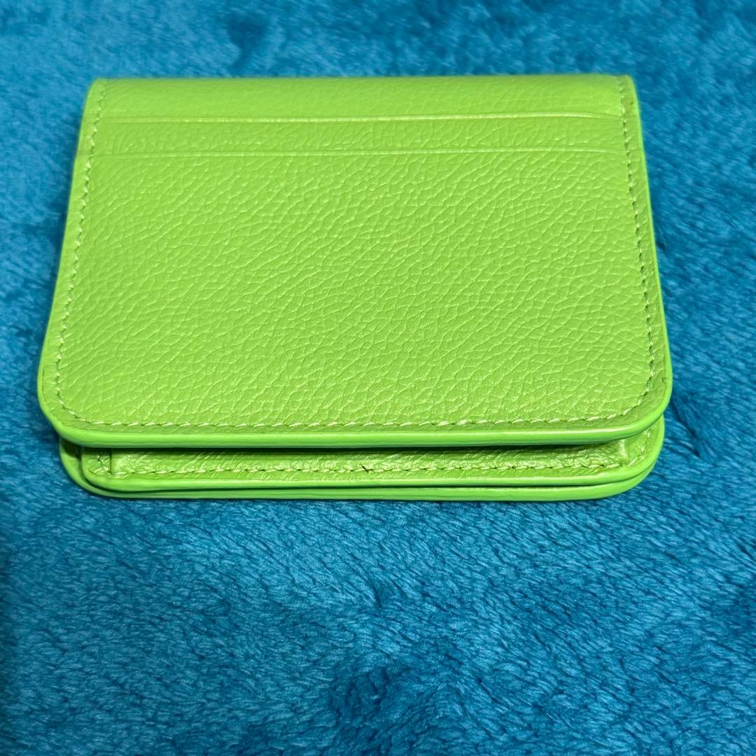 BALENCIAGA 二つ折り財布 グリーン　バレンシアガ　ウォレット