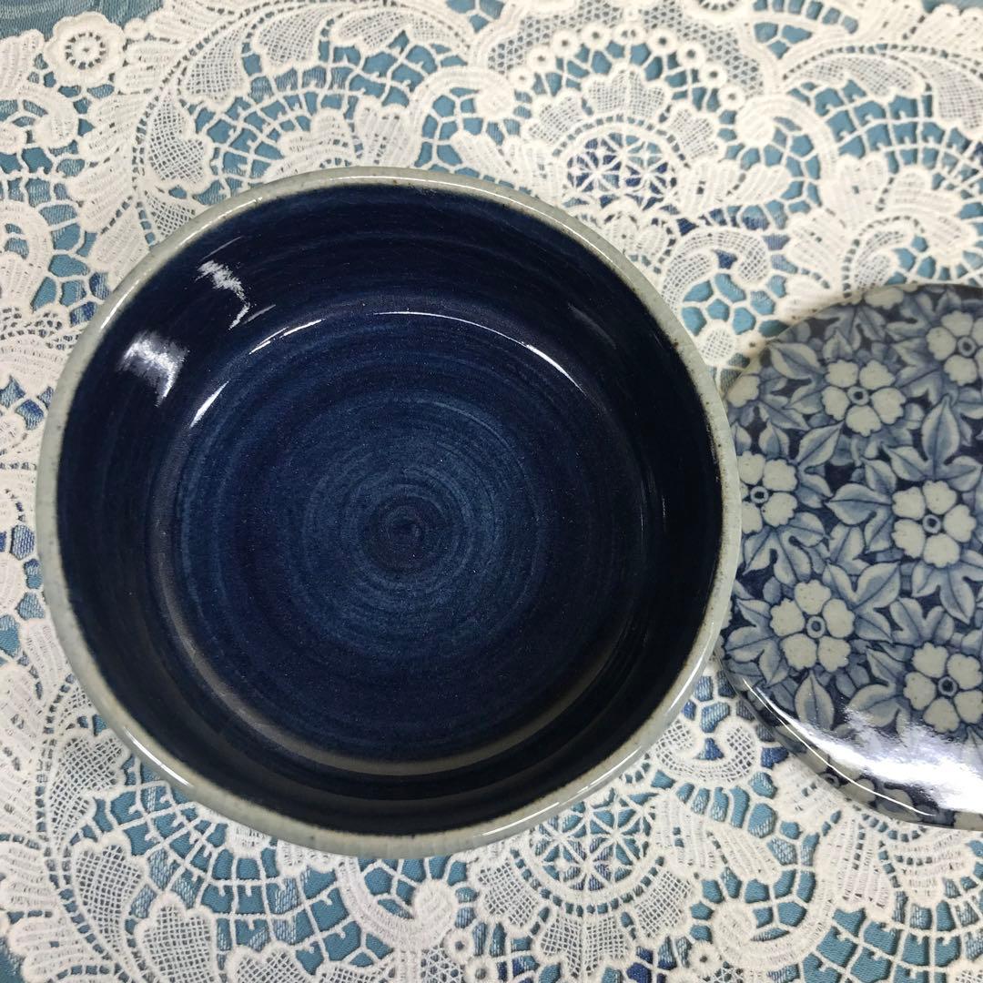 辻修窯　お花がいっぱいの蓋物　お櫃