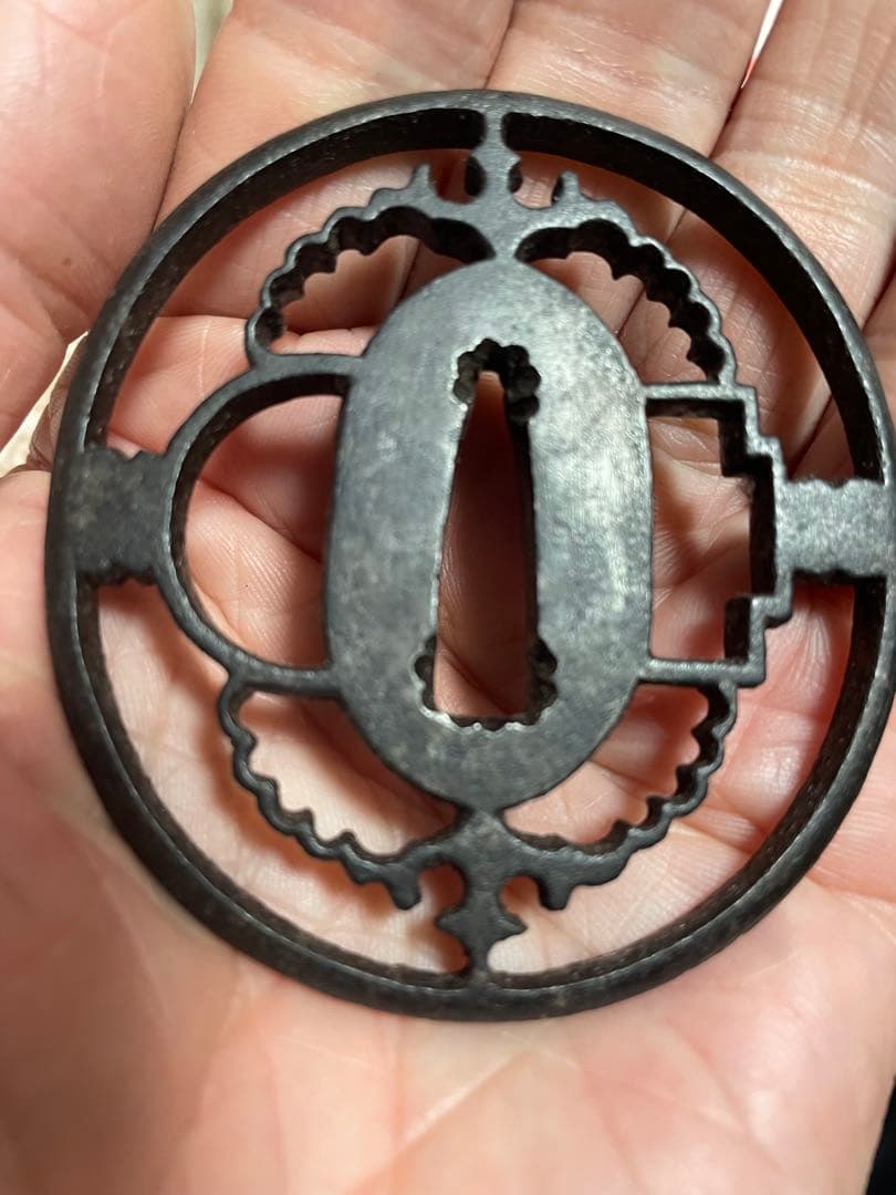 鍔　鉄地鍔　時代物　武具