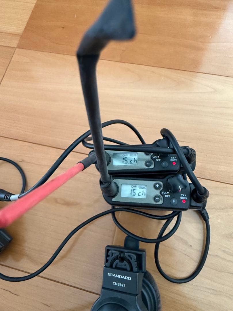 トランシーバー STANDARD HX824