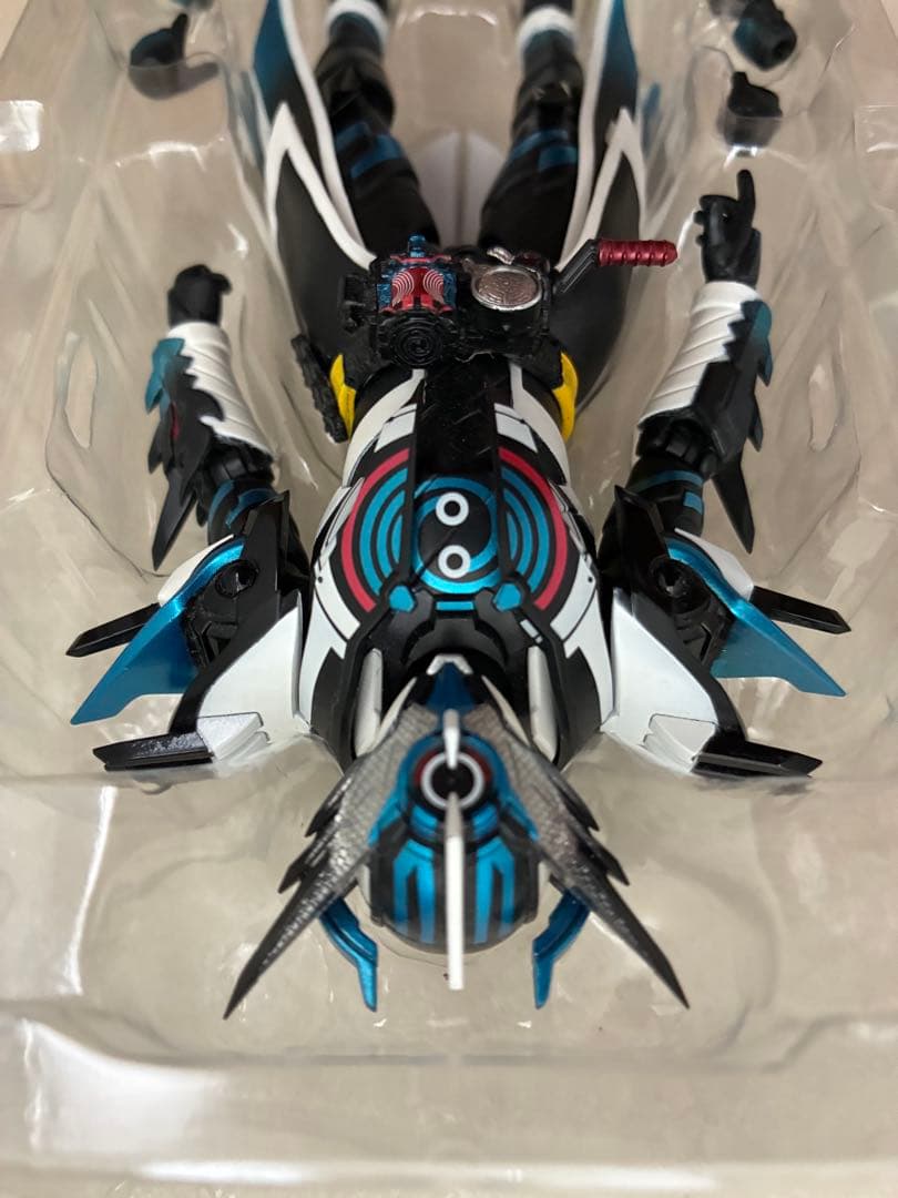 S.H.Figuarts 仮面ライダークローズエボル　開封済み