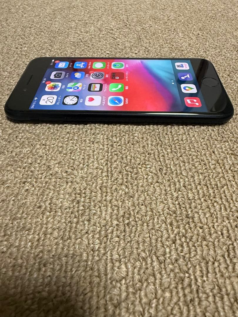 【第3世代】バッテリー100％　iPhoneSE 128GB ミッドナイト