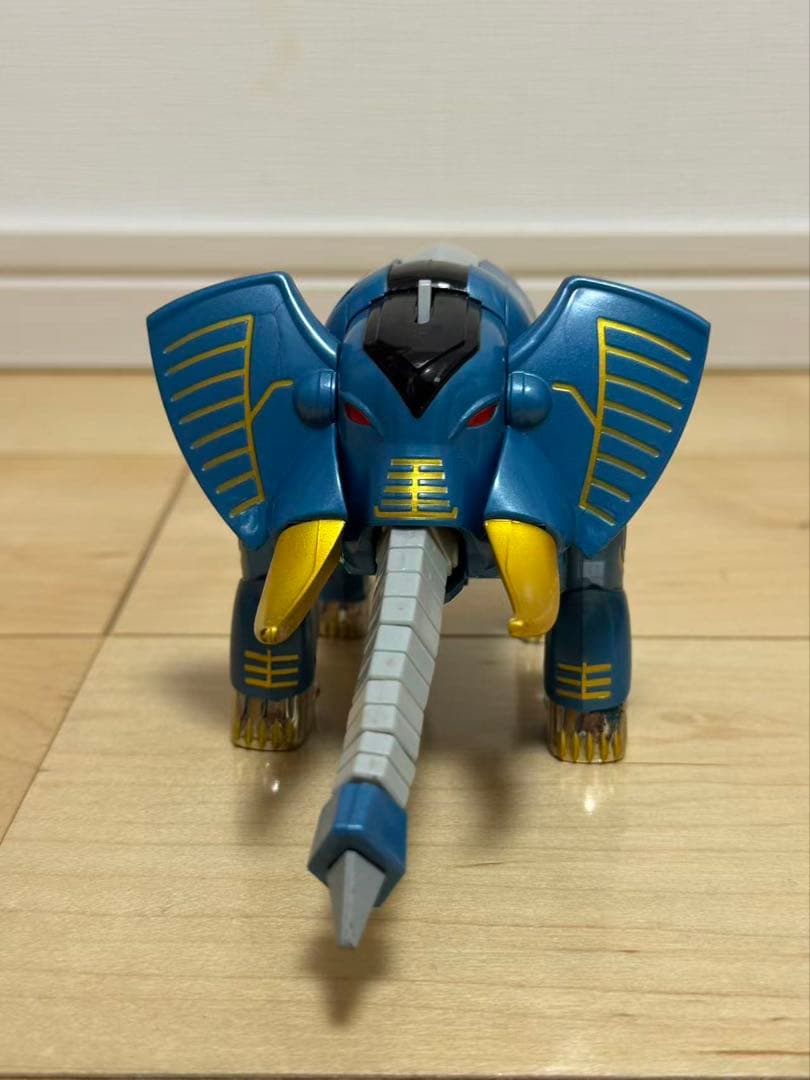 美品　超合金　DX百獣戦隊ガオレンジャー　ガオキング&ガオエレファント