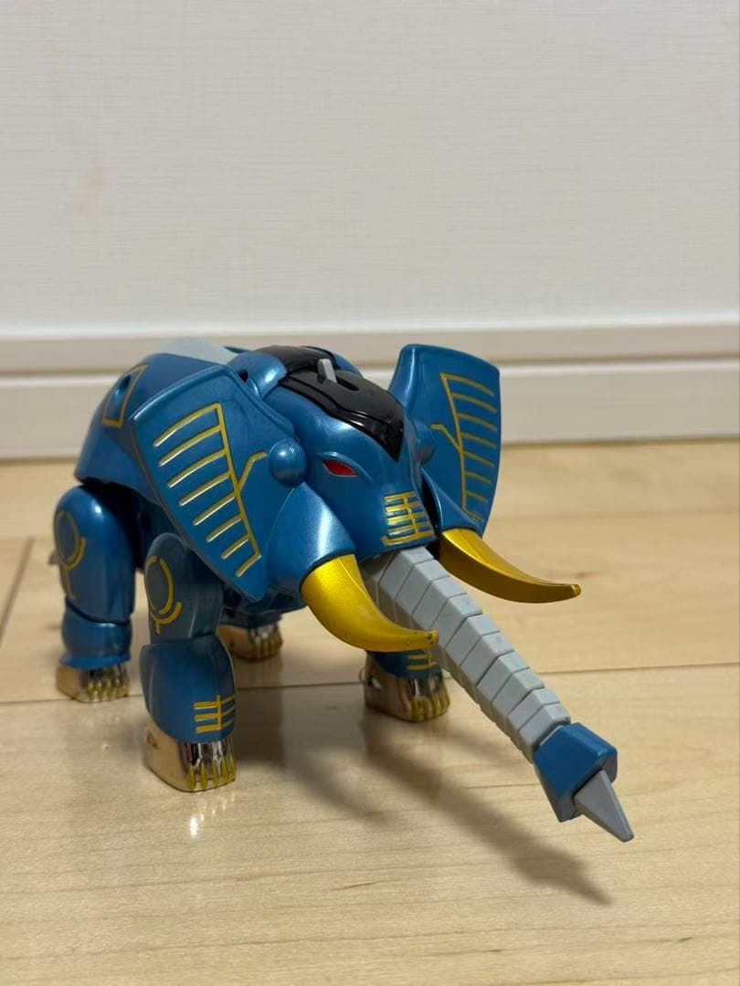美品　超合金　DX百獣戦隊ガオレンジャー　ガオキング&ガオエレファント