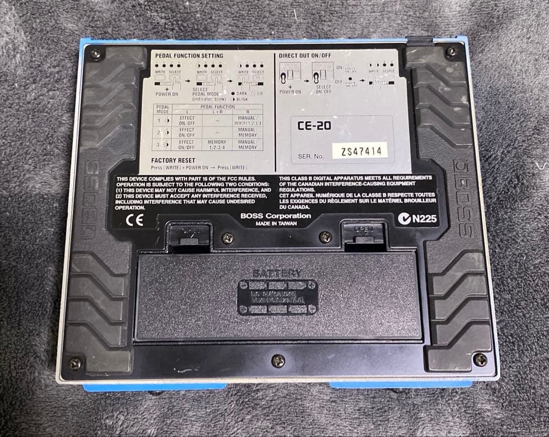 ギター Boss CE-20