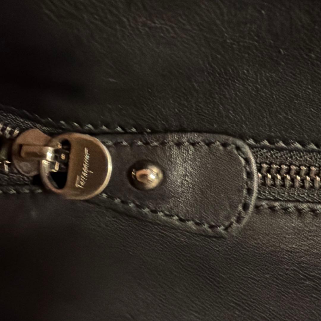 Salvadore Ferragamo ショルダーバッグ♡