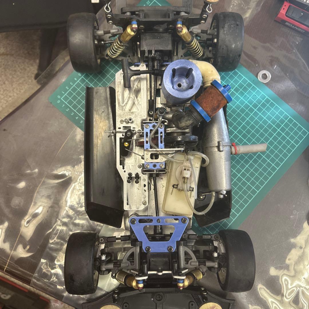 u*f様 1/8RC Car Chassis Nitro Engine 4WD京