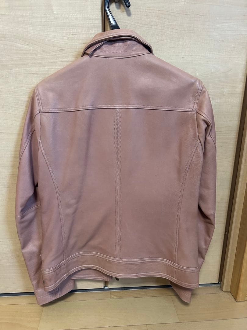 バーバリーブラックレーベル　ピンクレザーシングルライダースジャケット　m
