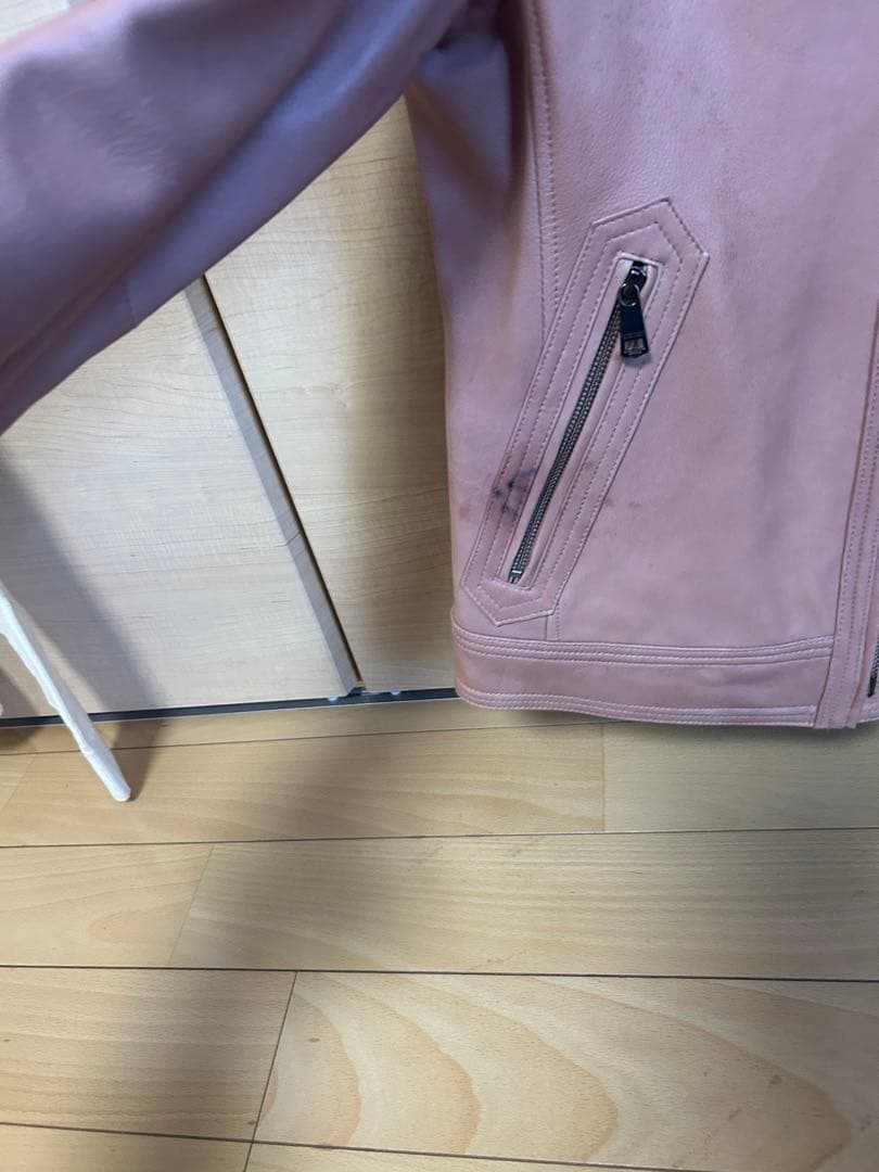 バーバリーブラックレーベル　ピンクレザーシングルライダースジャケット　m