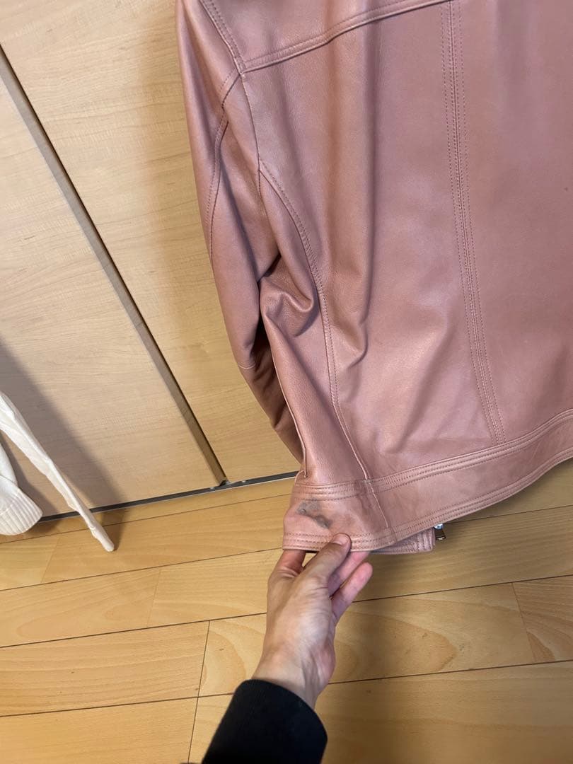 バーバリーブラックレーベル　ピンクレザーシングルライダースジャケット　m