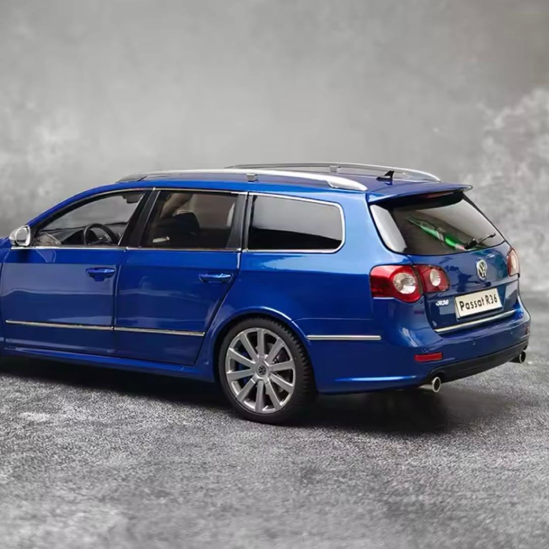 ダイキャスト 1:18 スケール パサート R36 ステーションワゴン モデル