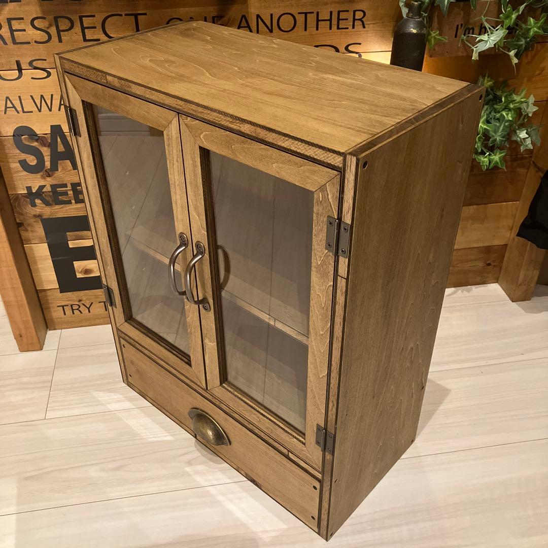 食器棚①　キャビネット　アンティーク　ハンドメイド　木製