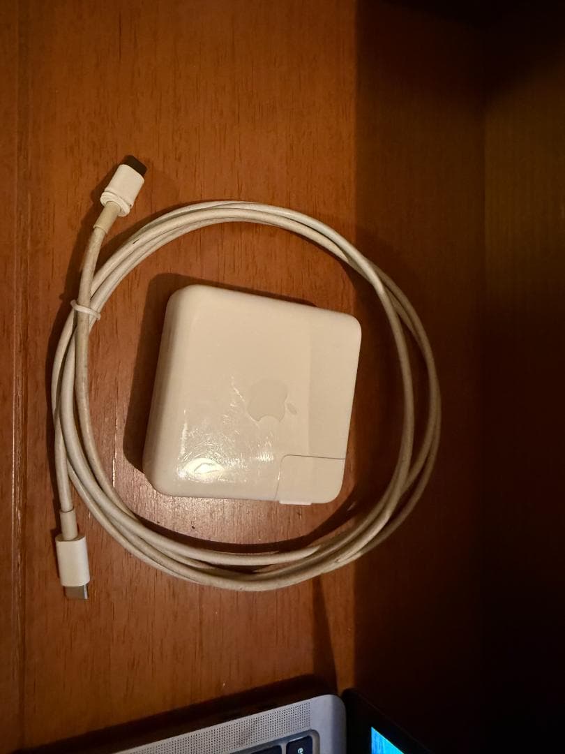 【美品】MacBook Pro 13 M1 8GB/256GB