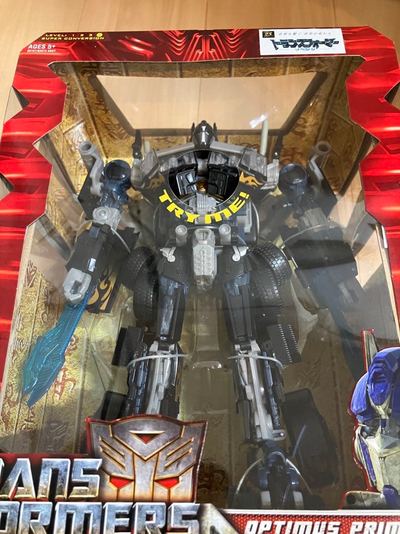 トランスフォーマー オプティマスプライム フィギュア　限定ブラックver