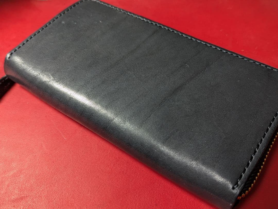 ロングファスナーウォレット カラーヌメ ブラック