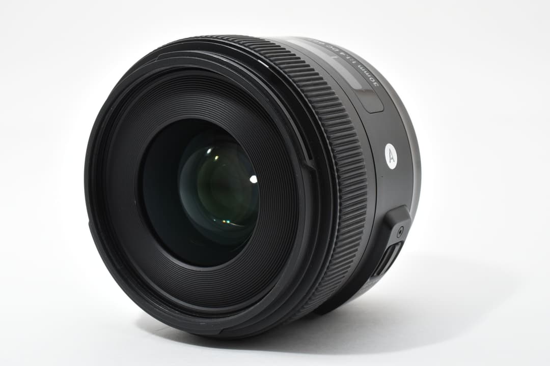 ■美品■ シグマ 30mm F1.4 DC HSM Art #C580
