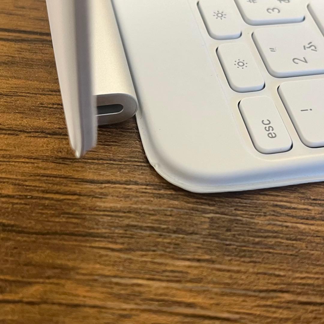 【ペン付き】11インチ iPad Air M3 Wi-Fi + 純正キーボード