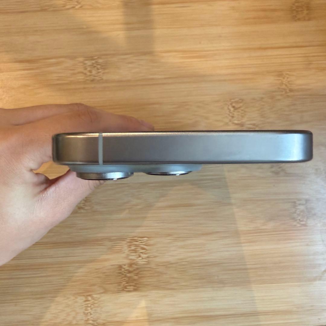 iPhone16pro128GB シルバー SIMフリー　ジャンク