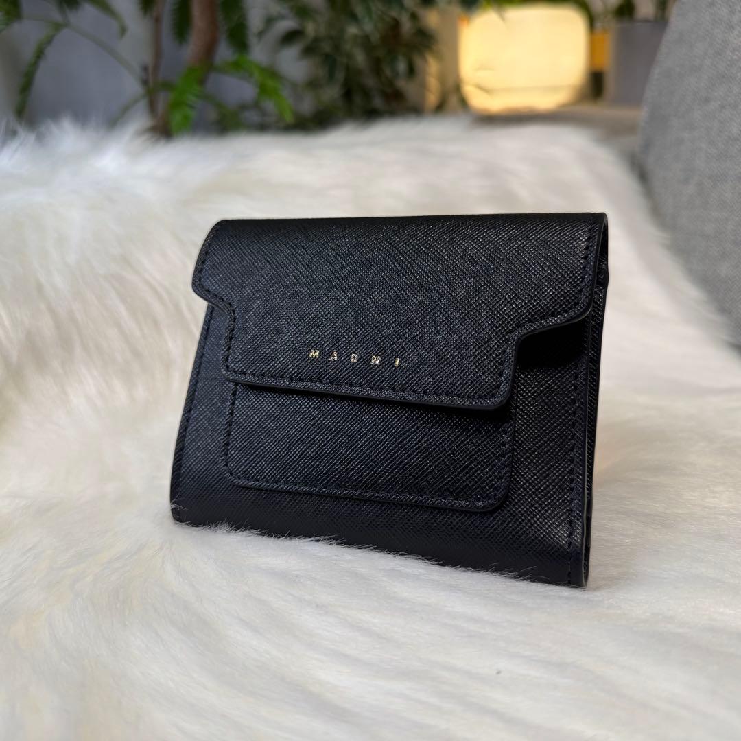MARNI サフィアーノ フラップスクエアウォレット コンパクトウォレット
