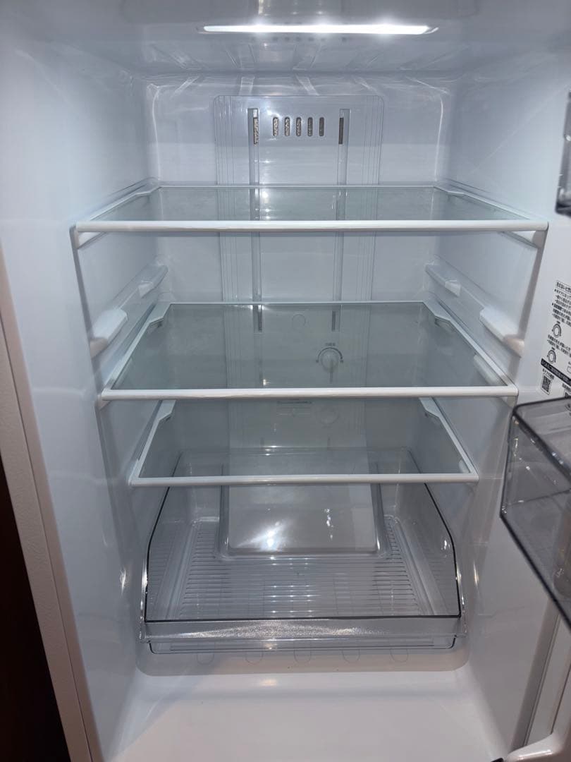 【超美品】2025年製　東芝　TOSHIBA冷蔵庫　GR-W15BZ1