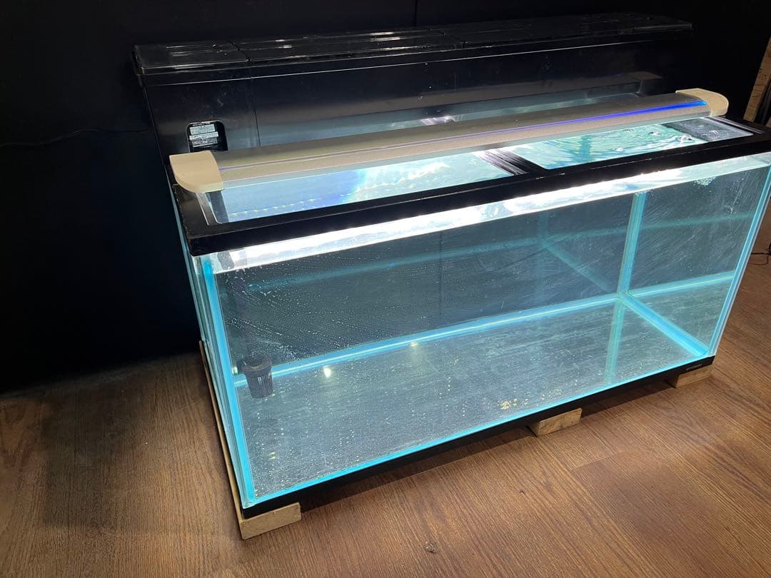 【京都府八幡市】 90cmガラス水槽セット 900×450×450