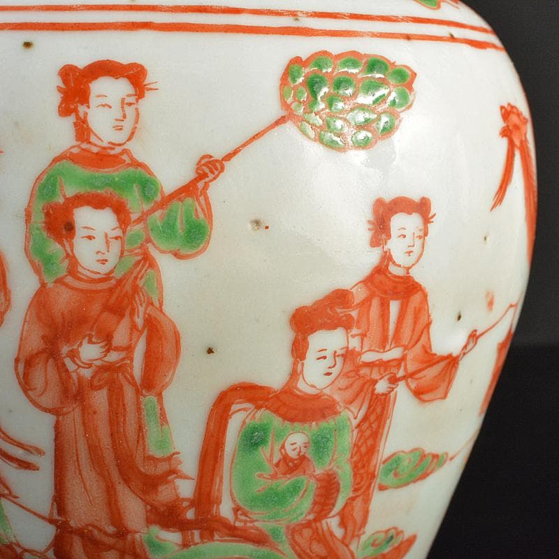 中国　大明萬暦年製款　赤絵　鳳凰人物文　梅瓶　V　R7283