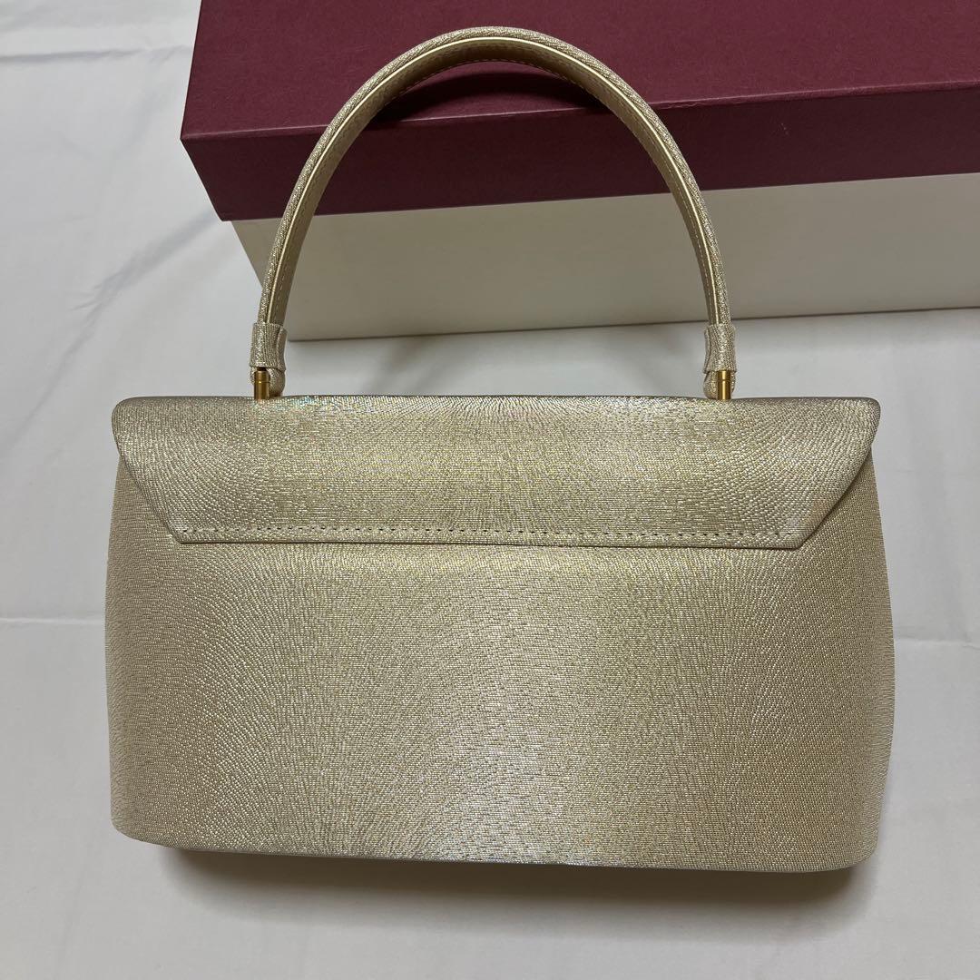 【最終値下げ】草履と和装用バッグのセット 伊と忠