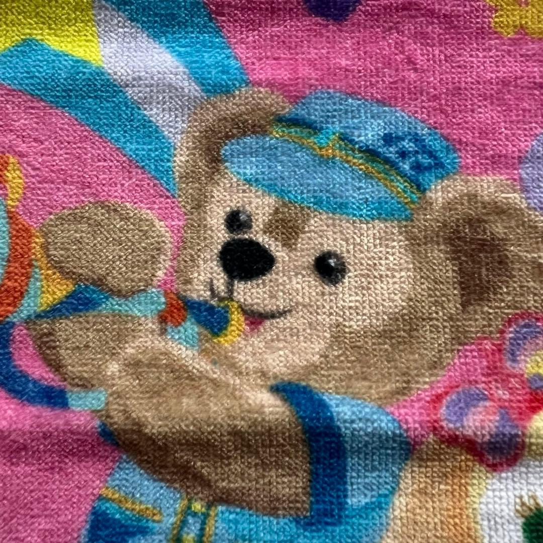 【在庫限り】【レア】ダッフィー　タオルハンカチ　ディズニー　限定