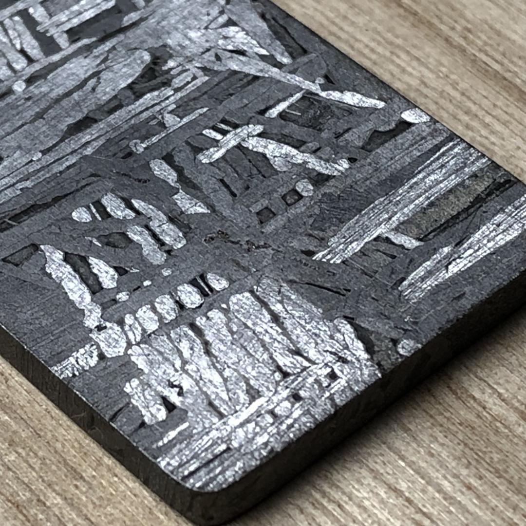 アルタイ隕石　 鉄隕石　メテオライト　ペンダントトップ　重さ約28ｇ