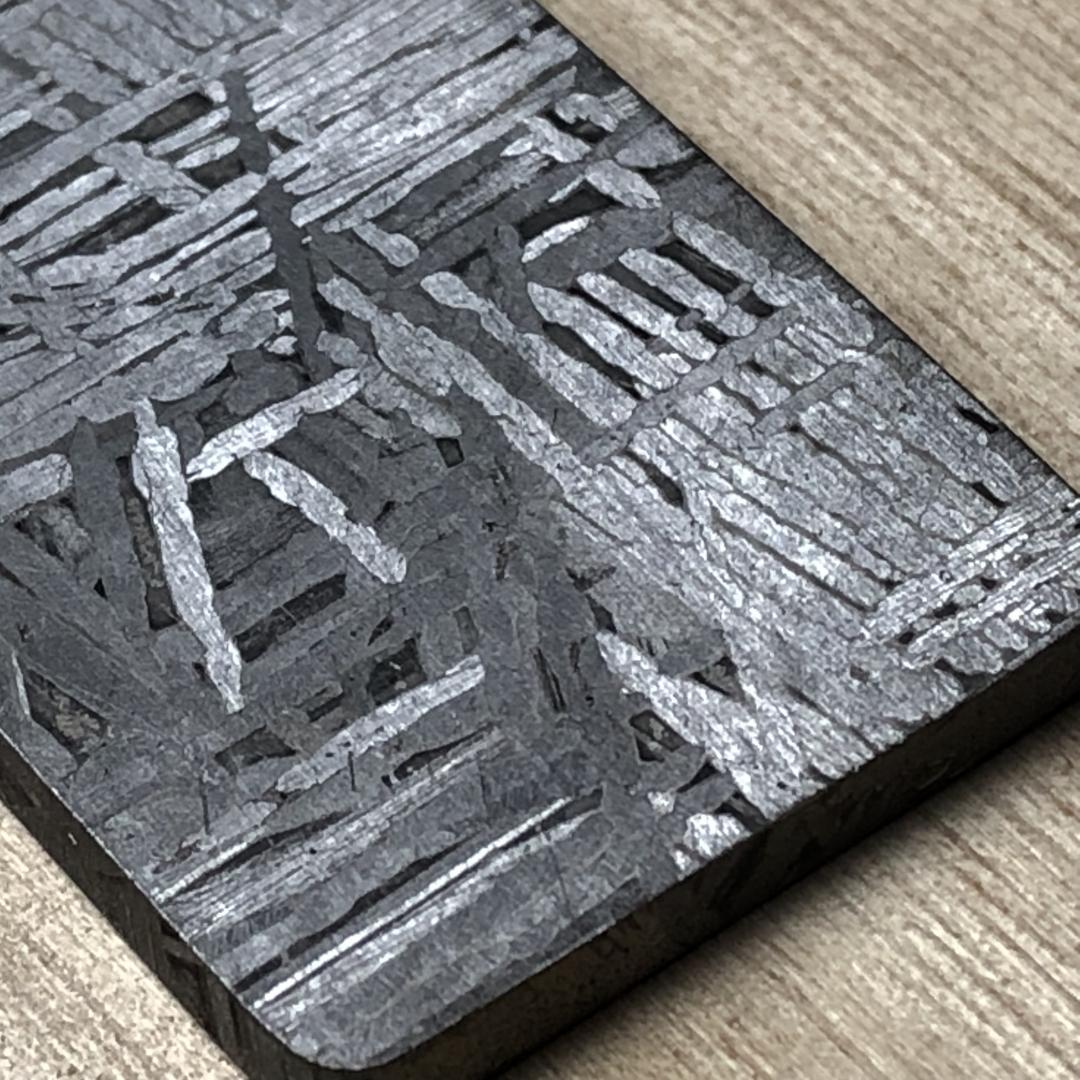 アルタイ隕石　 鉄隕石　メテオライト　ペンダントトップ　重さ約28ｇ