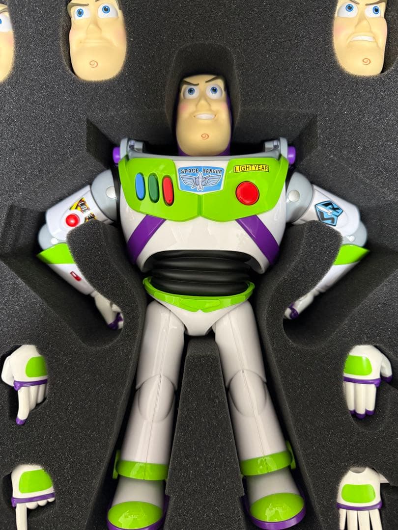 アルティメットバズ　メディコムトイ　トイストーリー